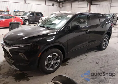 2023 Chevrolet Blazer Fwd 2Lt from USA, damaged, VIN 3GNKBCR43PS143447